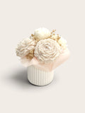 Ramo con Rosas de Cera – Aroma Té Blanco